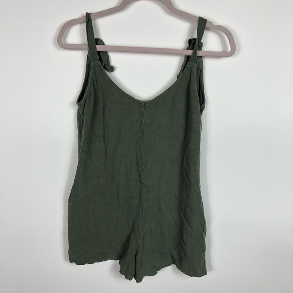 Slide show green romper women’s size 6 - Picture 6 of 10